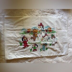 Vintage Hanna-Barbera Cartoon Pillowcase Huckleberry Hound Musical Dance Print